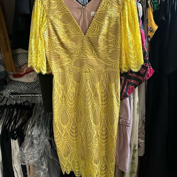 Dress the Population Mia Yellow Lace Midi Dress Puff Sleeve Cocktail Large - Picture 3 of 8
